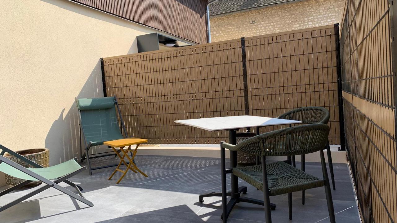 L'Hostellerie D'Acquigny Exterior foto